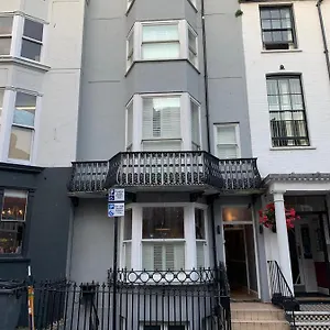 Weslie Guest house